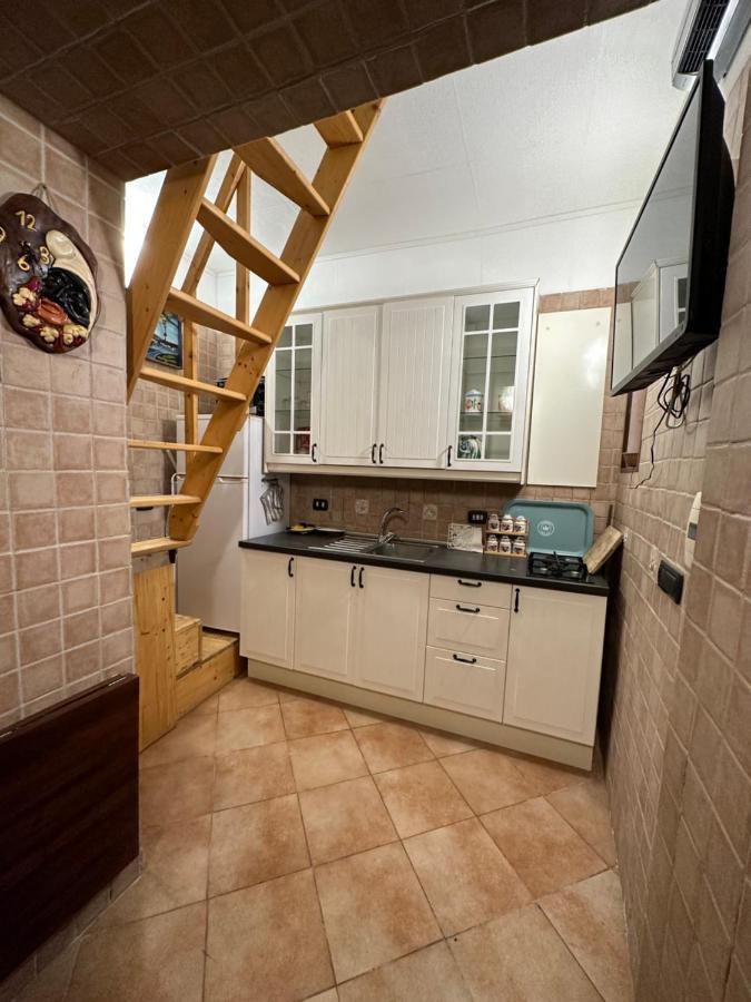 شقة Tiny House - Spaccanapoli المظهر الخارجي الصورة